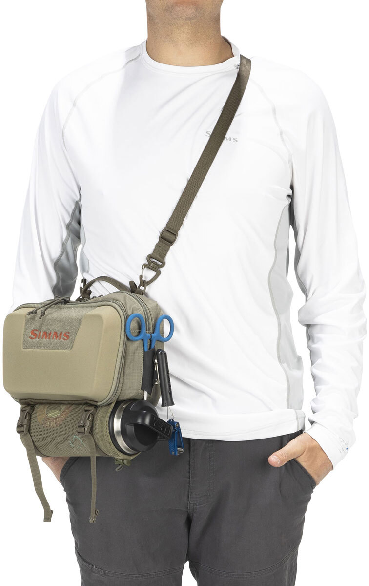 Сумка на пояс Simms Flyweight Large Pod ц:tan