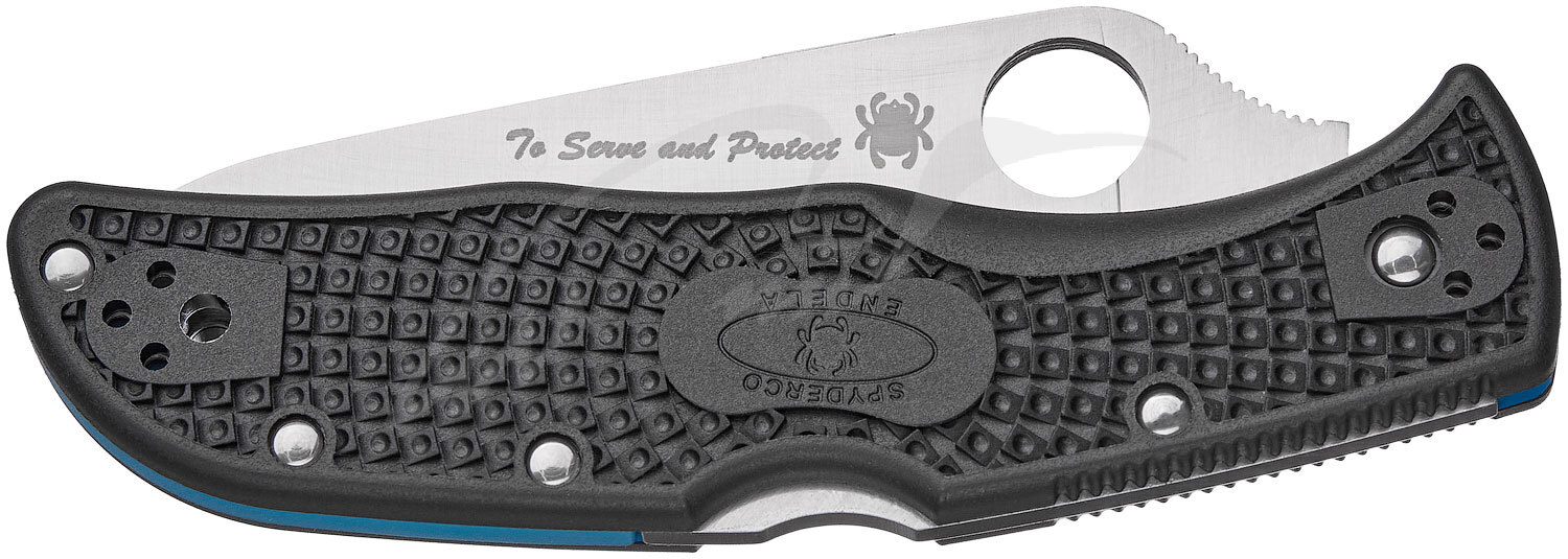 Нож Spyderco Endela Thin Blue Line полусеррейтор