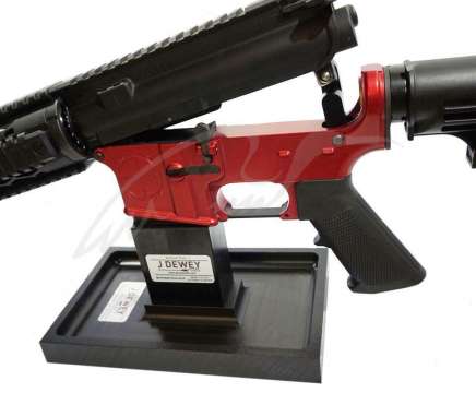 Подставка Dewey Sentinel Plate для чистки оружия на базе AR-15