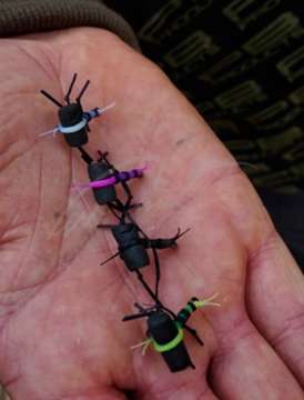 Штучна насадка PB Products Super Strong Zig Insects №10 (4шт/уп) к:white/black