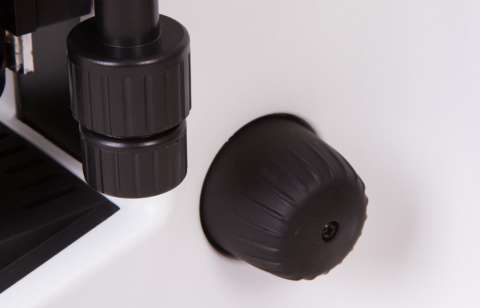 Микроскоп Levenhuk 900T, тринокулярный