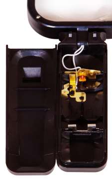 Лупа для чтения Levenhuk Zeno Read ZR10, черная