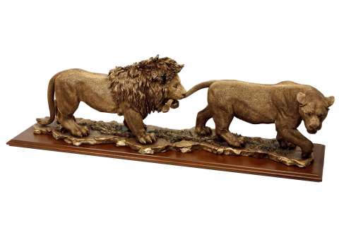 Скульптура Лев з Левицею