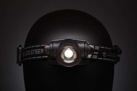 Налобний ліхтар LedLenser H7R SIGNATURE , заряджається, 1200/700/15