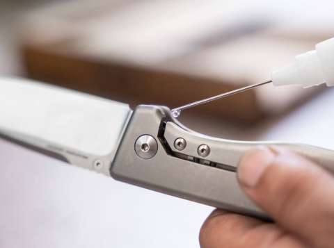 Фирменное уходовое масло для ножей Boker Oil Pen 2.0