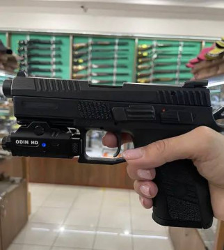 Підствольний тактичний ліхтарик з відеокамерою Xgun ODIN HD