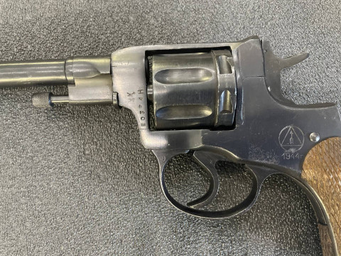 Револьвер Наган "Комбриг" 1944