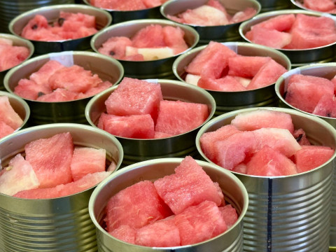 Консервований Маринований Кавун Із Перцем Чилі - Смачне Доповнення До Вашого Столу Консерва Без етикетки