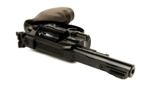 Револьвер под патрон флобера Weihrauch HW4, кал.4, 4" Wooden grip