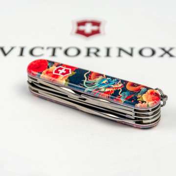 Ніж Victorinox Swiss Army Huntsman Zodiac Китайський дракон