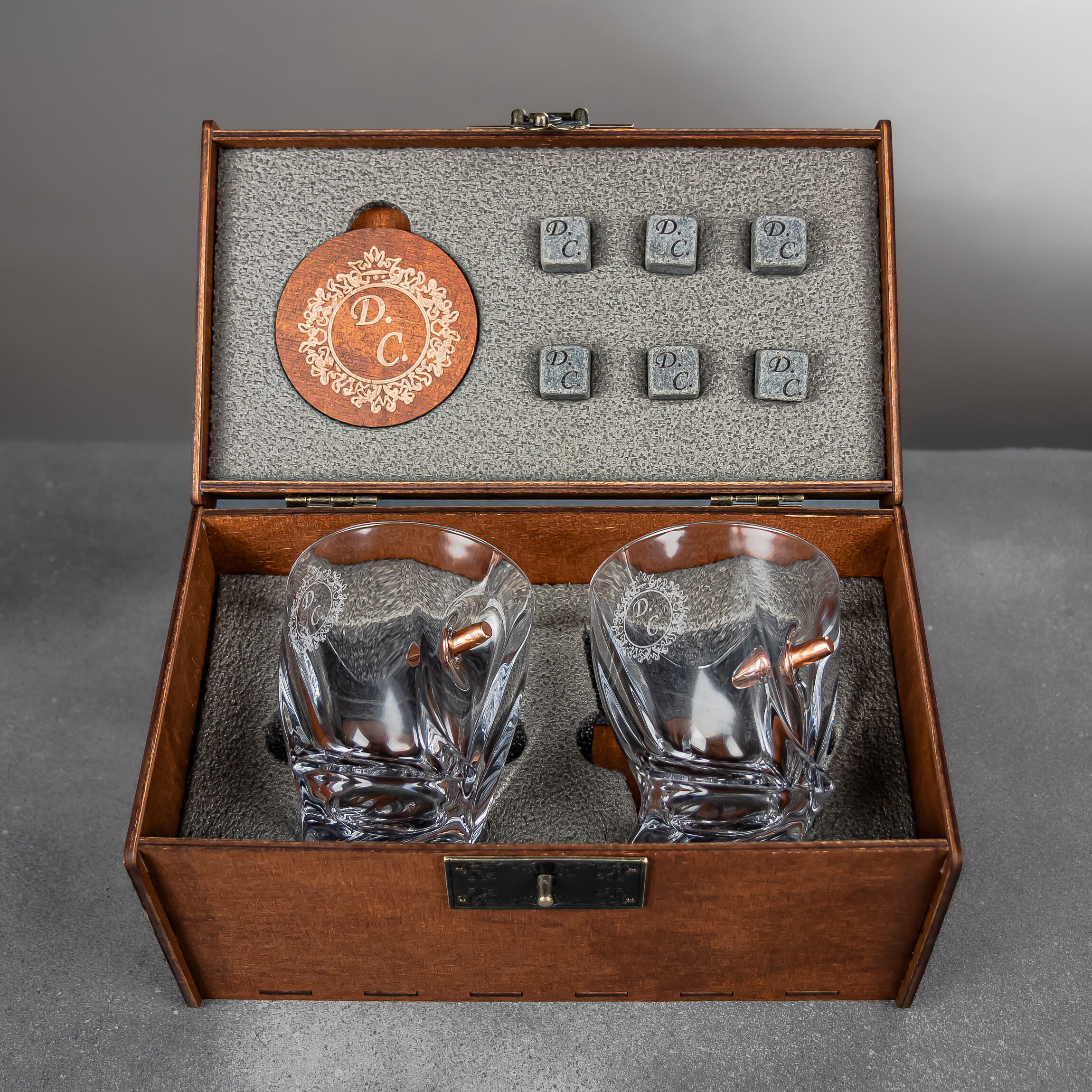 Набір Лео 2 кришталеві кручені склянки з кулею VSKLO