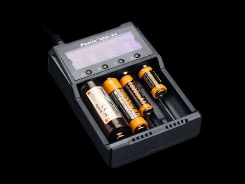 ARE-A4 Зарядное устройство Fenix ARE-A4