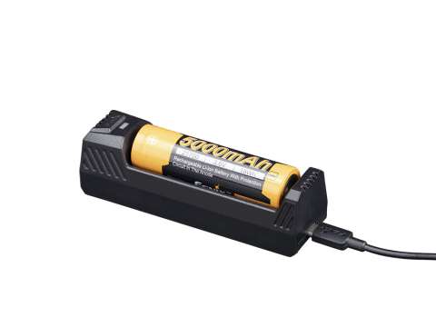 ARE-X1V20 Зарядний пристрій Fenix ARE-X1 V2.0