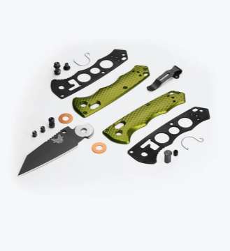 Ніж Benchmade "Full Immunity" Woodland