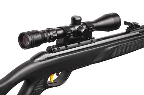 Пневматична гвинтівка Gamo Elite Premium IGT кал.4,5