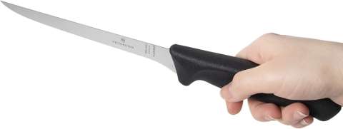 Ніж кухонний Victorinox SwissClassic Boning Flex, вузький, гнучкий, 15 см, чорний, под. кор.