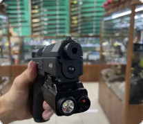 Підствольний тактичний ліхтарик з відеокамерою Xgun ODIN HD