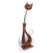 Деревянная статуэтка "Кот с металлом" коричневый